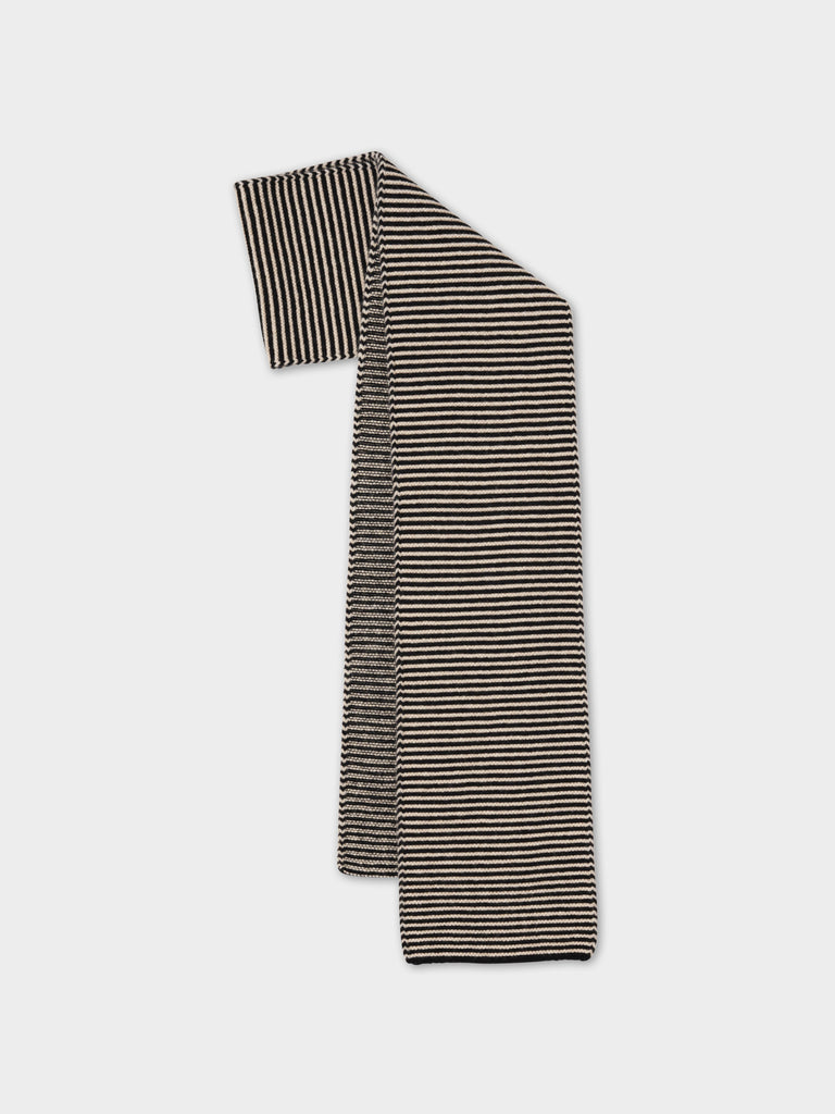 LARGE GARTER STITCH SCARF BLACK & OATMEAL