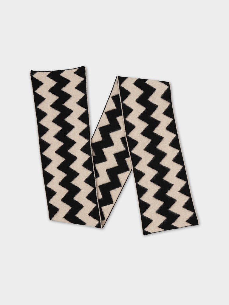 BRUSHED ZIGZAG SCARF BLACK & OATMEAL