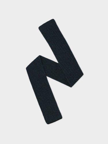 SMALL THIN STRIPE GARTER STITCH SCARF BLACK & LUGANO